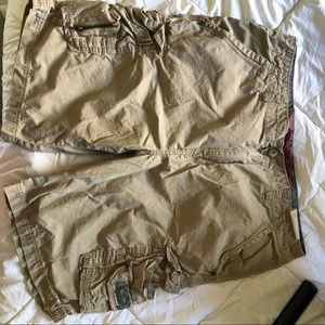 Men’s cargo shorts